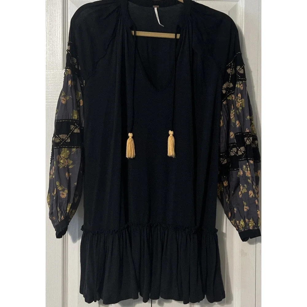 Free People Mix It Up Black Floral Bohemian Oversized Tunic Mini Dress Small